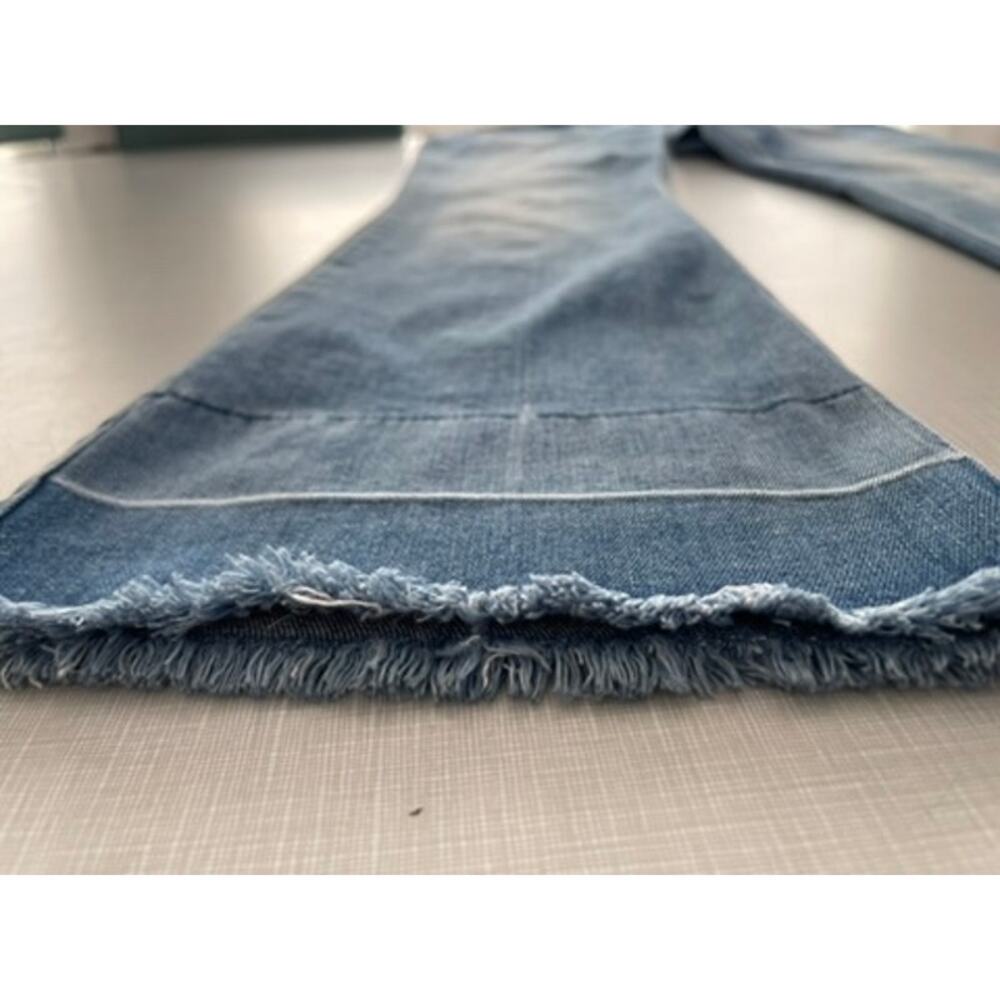 Stella McCartney Sz 29 The 70s Flare Jeans Light Wash Mid-Rise Stretch Designer - Picture 9 of 16